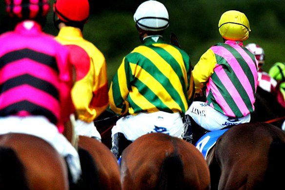 Racing returns to Nowra on Sunday
