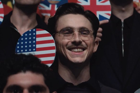 Timothee Chalametin Marty Supreme. 