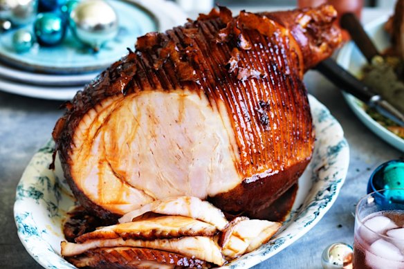  William Meppem Adam Liaw - Orange and Pomegranate Glazed Ham_1125