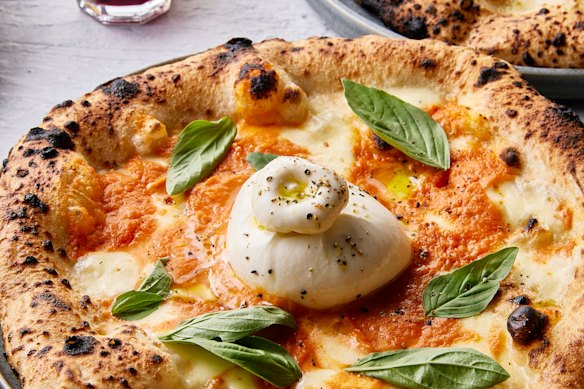 Burrata pizza with vodka sauce.