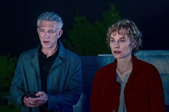 Vincent Cassel and Diane Kruger in The Shrouds.