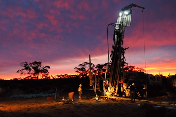 Sunset drilling at Investigator Silver’s Paris project in Western Australia.