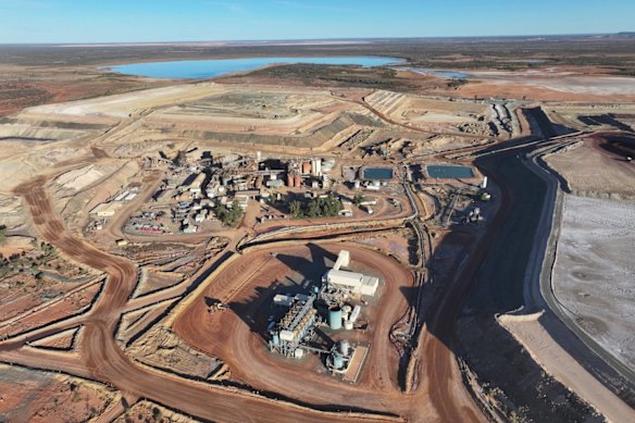 

 Wiluna Mining’s gold operations near the town of Wiluna,940 kilometres northeast of Perth in the northern goldfields region of Western Australia. 