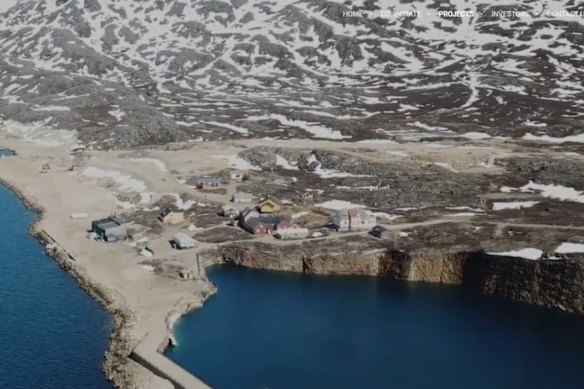A flooded Ivigtut open-pit cryolite mine and local infrastructure. Eclipse Metals’ Ivigtut project in southwest Greenland lies within the company’s mineral exploration licence, which has been renewed to December 2027. Ivigtut was the world’s only known source of naturally occurring cryolite, once used in aluminium production. 