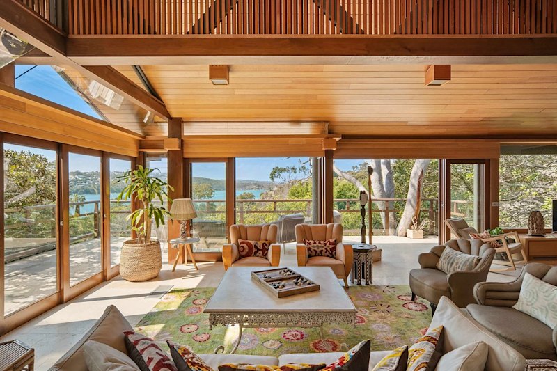 Karen White, the wife of former Coca-Cola Amatil boss Warwick White, has put their Mosman home on the market with a price guide of $9.5 million.