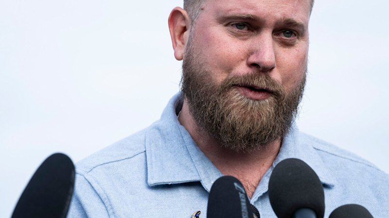 Virginia Giuffre’s brother breaks down as survivors demand Epstein files release