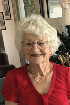 Coral Seinor was remembered as the heart of her family.
