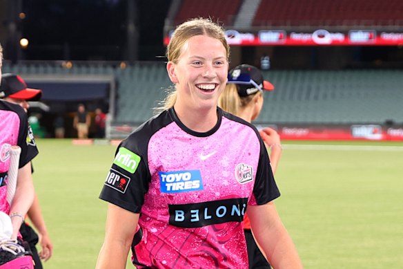 Caoimhe after hitting the winning runs for the Sydney Sixers against the Melbourne Renegades in October.