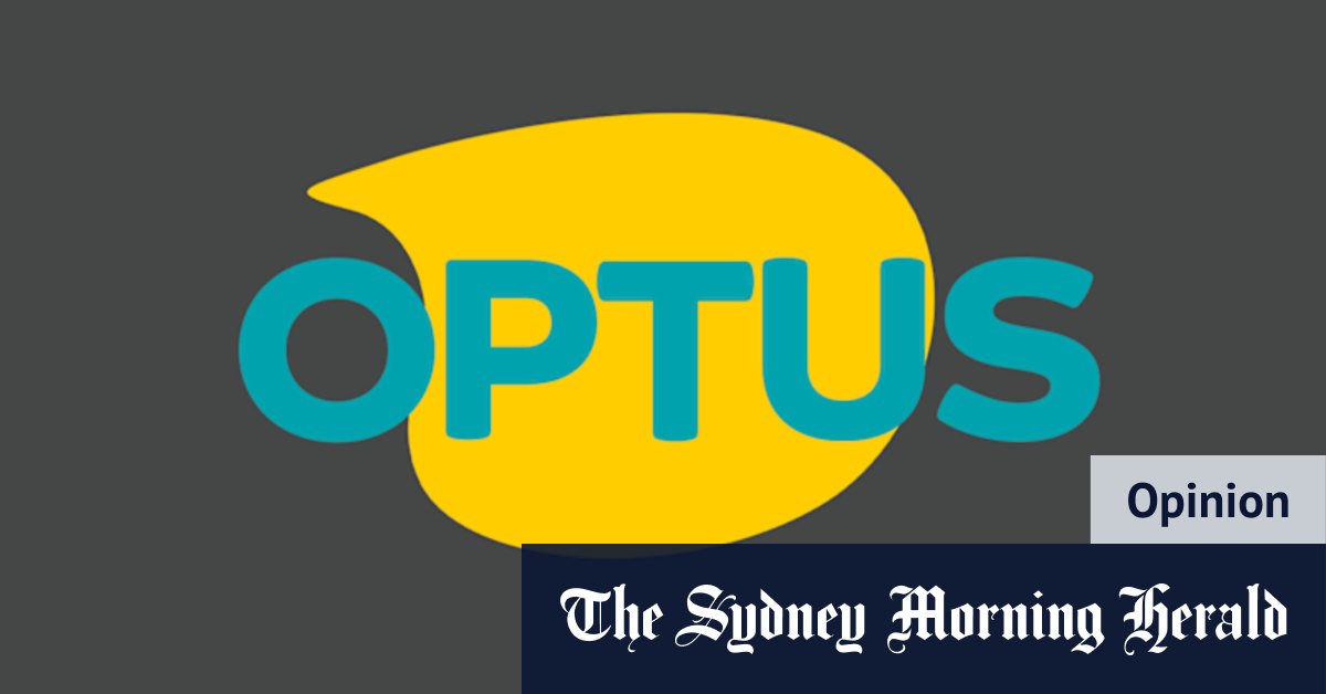Double-decker disaster spells trouble for Optus top brass