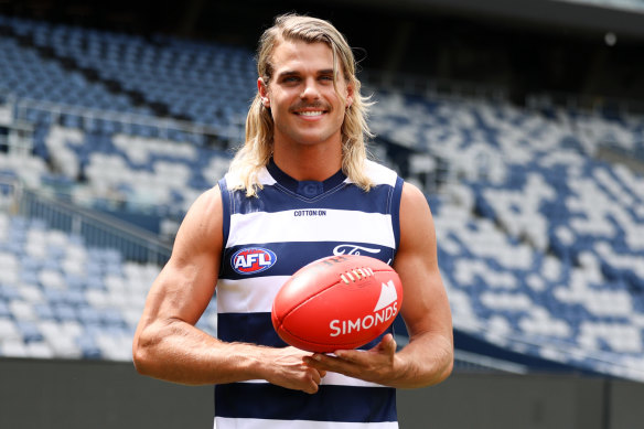 New Cat Bailey Smith ahead of the 2025 season.