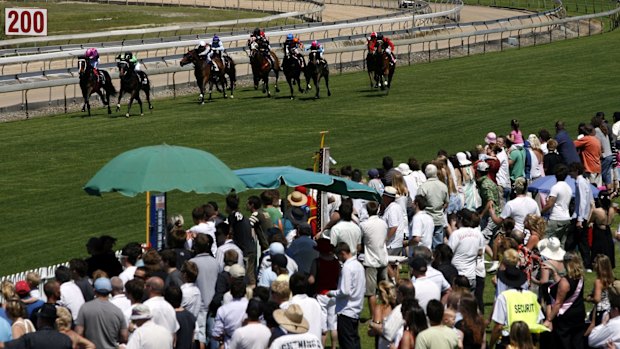 Racing returns to Wyong with an seven-race card.