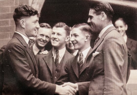 Bill Morgan (left) as a teenager at Scotch College in 1935.