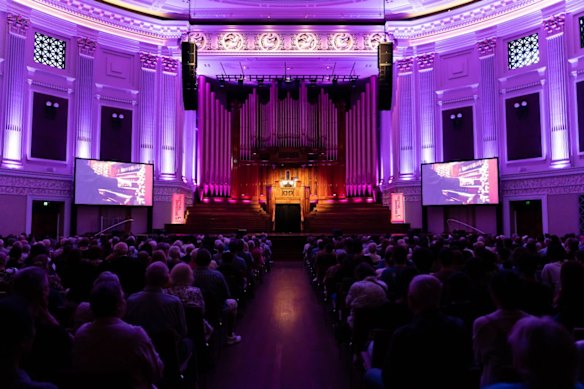 Lord Mayor’s City Hall Concerts are free lunchtime events held during the festival.