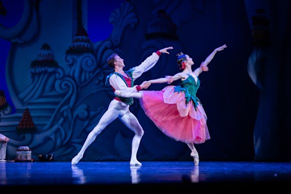 Joshua Ostermann and Lucy Green as the lead flower couple in <i>The Nutcracker</i>. 