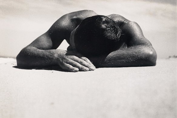  Max Dupain’s Sunbaker (1938)