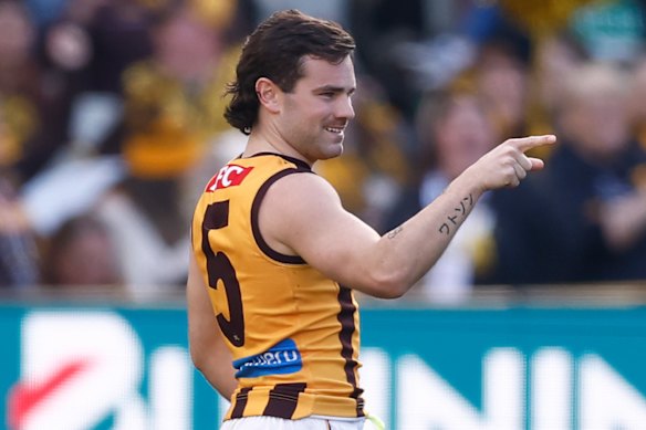 Pointing the way to a win: Hawthorn’s Nick Watson.