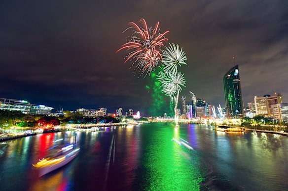 Lord Mayor’s Fireworks, New Year’s Eve in Brisbane.
