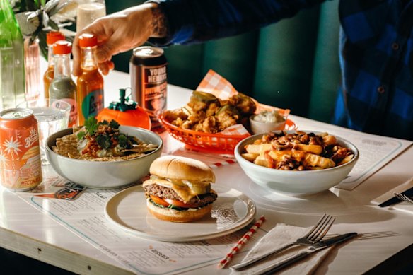 Loosie’s Diner in Mornington does great fries and other American-style food.  