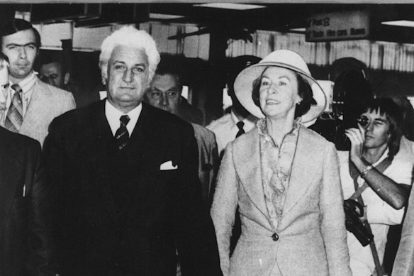 Sir John Kerr and wife Lady Anne Kerr at Sydney Airport  in 1978.