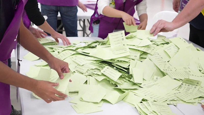 AEC launches blitz to save Farrer from the informal bin