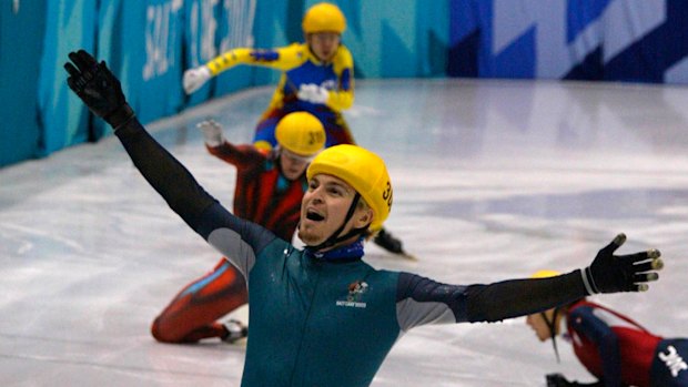 Steven Bradbury wins gold in 2002.