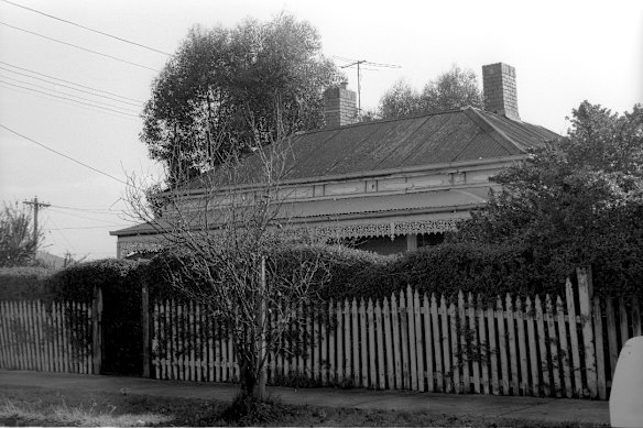 Historical image from 1982 shows the house at 148 Ballantyne Street, Thornbury, with the trees in the background. 