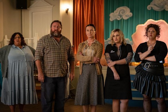Steph Tisdell (left), Shane Jacobson, Tara Morice, Rebel Wilson and Natalie Abbott in The Deb.