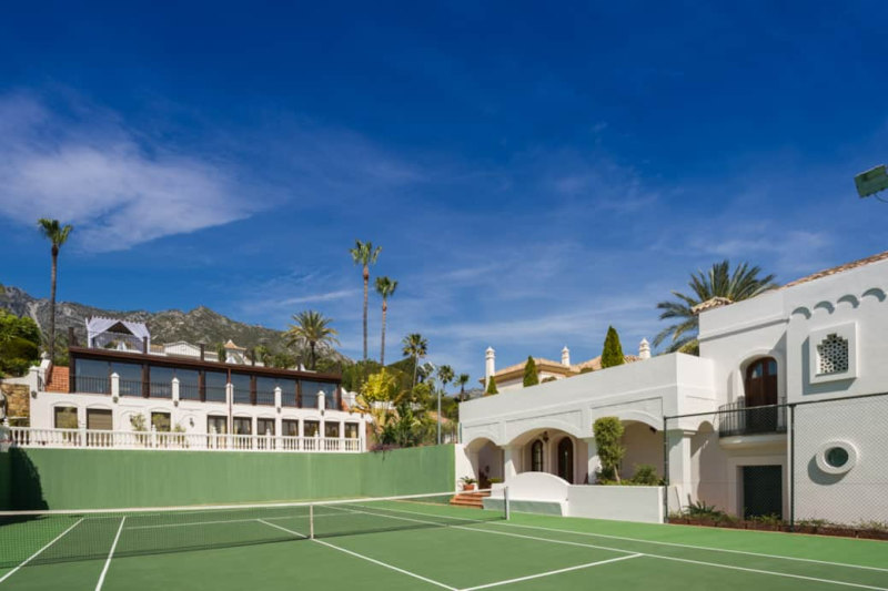 The home in the south of Spain has a tennis court.