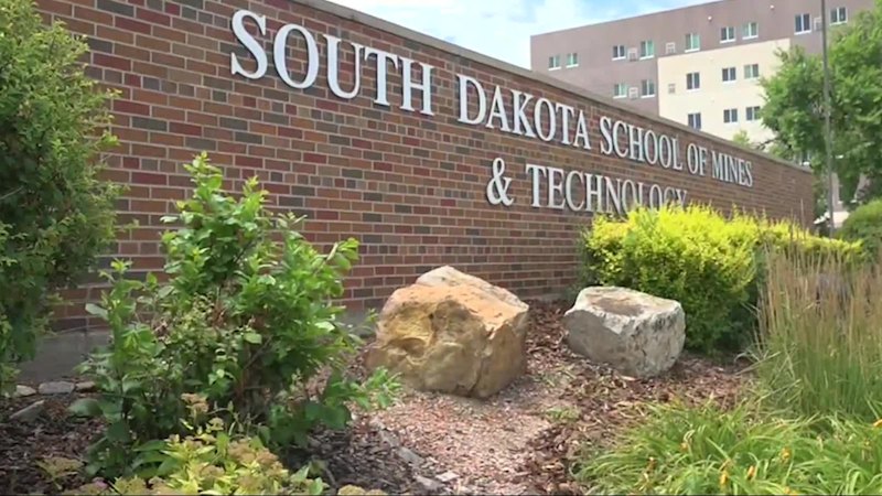 Critical bets big with battery and gold play