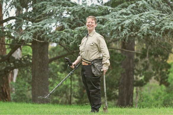 Lisa Reed’s metal detector gets her out and about, even if she’s yet to strike gold. 
