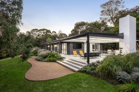 The Judds renovated the Mornington Peninsula fixer-upper.