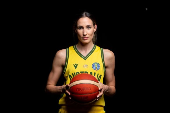 L'attaquante des Opals australiennes Rebecca Allen.