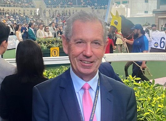 Vet Dr Glenn Robertson-Smith.