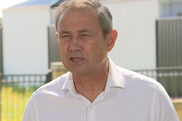 Roger Cook speaking in Kwinana on Saturday about the Optus telco outage.