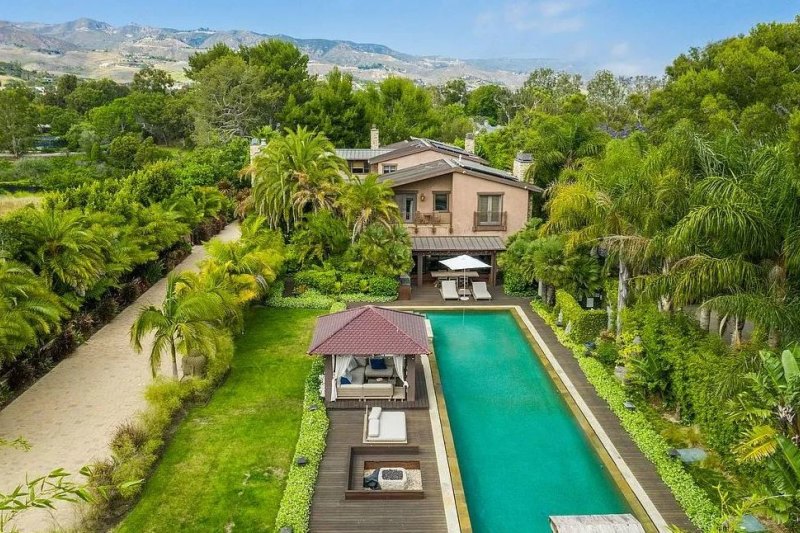 Sergey Brin and his estranged wife purchased Pink’s former Malibu estate for $18 million.