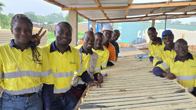 Aurum strikes 23g/t gold at West African gold project