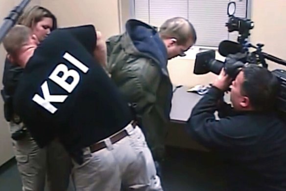 A still from the documentary Predators by David Osit.