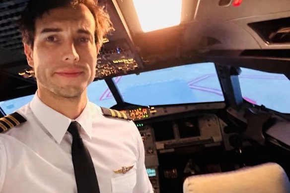 Flight instructor Leandro Andrés Bertazzo jumped to his death.