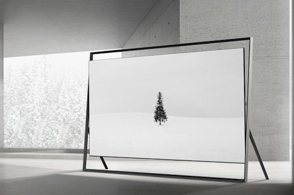 Samsung unveiled the world’s first 130-inch Micro RGB TV (R95H model) at CES 2026.