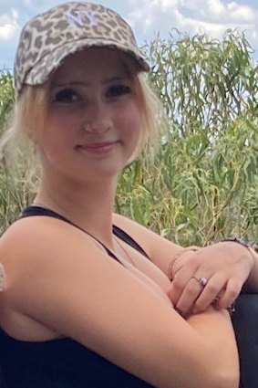 Chloe, 13, is known to frequent Kanwal and San Remo on the NSW Central Coast.