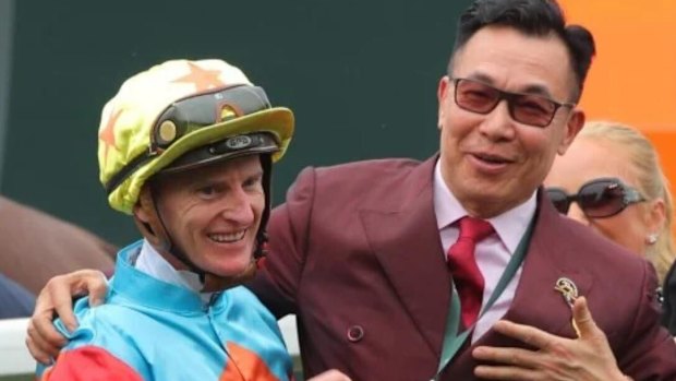Ka Ying Rising owner Leung Shek-kong with Zac Purton.