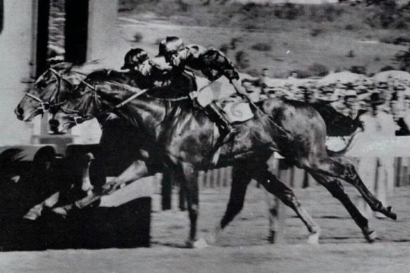 “The 1961 AJC Derby, featuring the top  thrust   I’ve seen astatine  Randwick oregon  anyplace  other  erstwhile   Mel Schumacher connected  Blue Era grabbed rival Tommy Hill’s limb  and mislaid  the contention    connected  protestation  to Summer Fair. ”