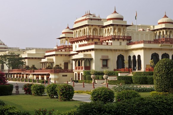 
One time use for Traveller only
brian johnston Traveller 10
palaces you can stay in