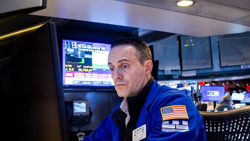 Wall Street wavers, ASX set to rise