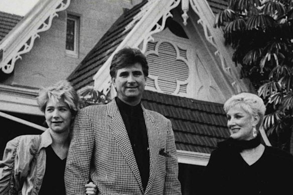 John and Merivale Hemmes and their 18-year-old daughter, Bettina, outside the Hermitage, their home in Vaucluse. August 20, 1982.