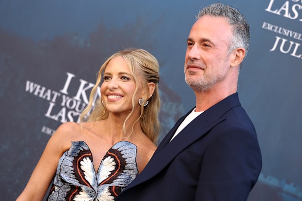 Sarah Michelle Gellar and Freddie Prinze Jr. attend the premiere of Columbia Pictures' I Know What You Did Last Summer at The United Theater on Broadway on July 14, 2025 in Los Angeles, California.