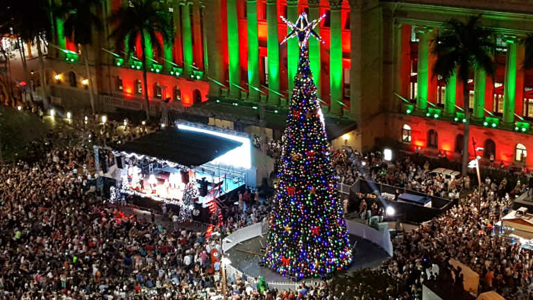 Brisbane Christmas tree lights up King George Square as big crowd gathers