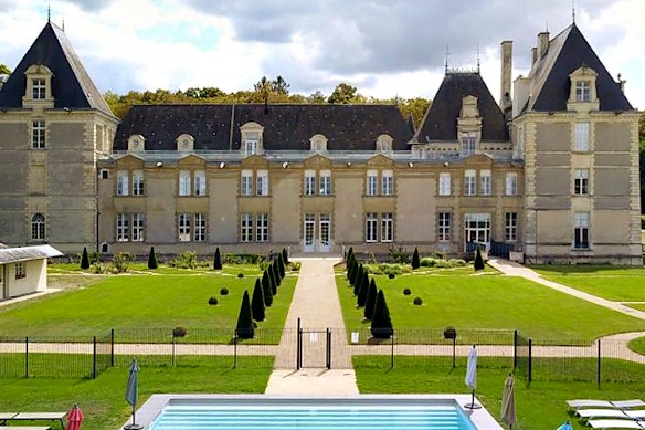 Former Leighton executive David Savage rents out rooms at the Chateau de Jalesnes in France’s Loire Valley.