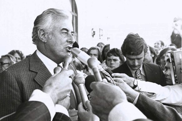 Former Labor prime minister Gough Whitlam speaks on the Parliament House steps in Canberra after his government's dismissal on November 11, 1975.