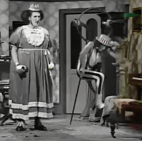 TV show Aunty Jack switches to colour in Australia in 1975.